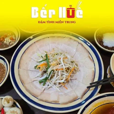 Hình ảnh Thịt heo luộc - dưa giá - mắm tôm
