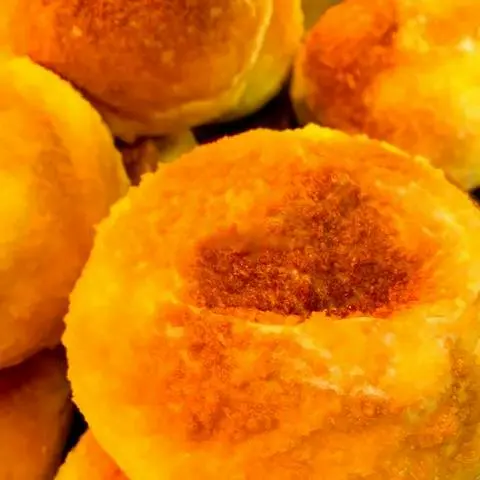 Hình ảnh Bánh mì dừa socola