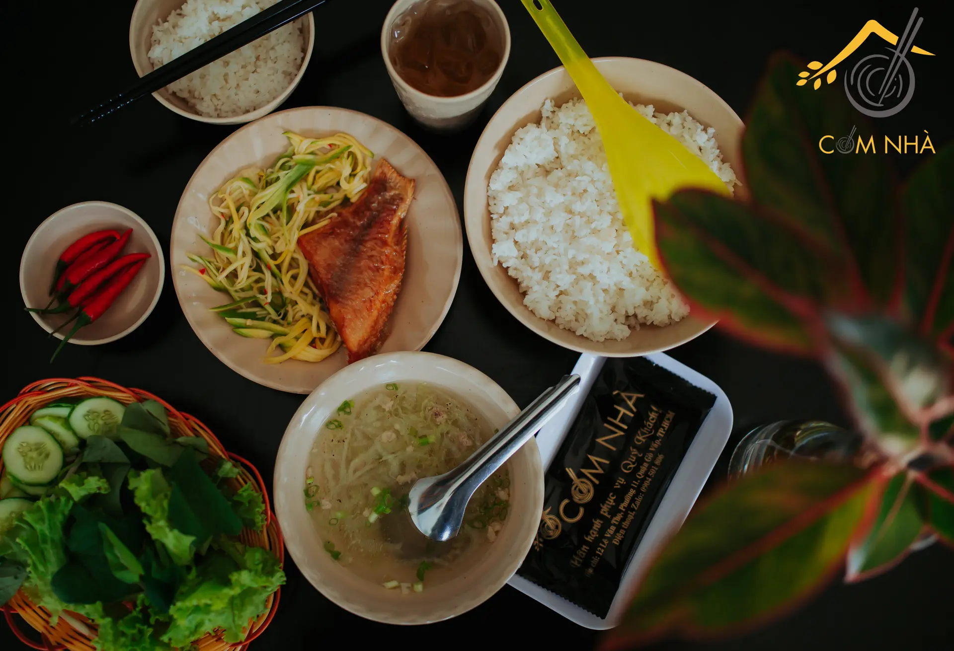 Hình ảnh Cơm Cá Diêu Hồng Chiên Mắm Xoài