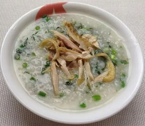 Hình ảnh Cháo gà thêm đậu xanh