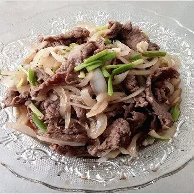 Hình ảnh Bò thêm xào củ hành 
