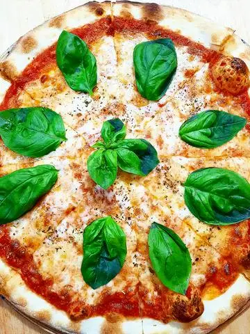 Hình ảnh Margherita Pizza - M