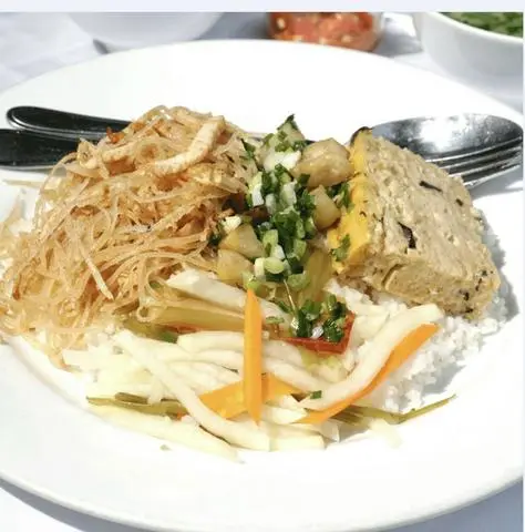 Hình ảnh Cơm Bì Chả