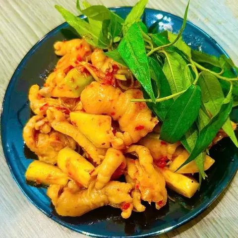 Hình ảnh Chân Gà Sốt Thái
