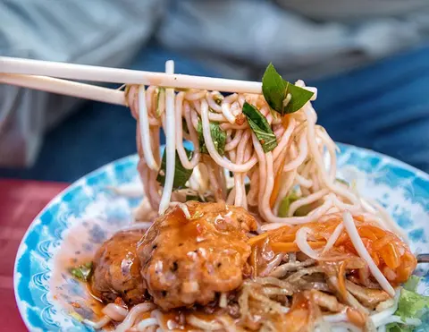 Hình ảnh Bánh Tầm Xíu Mại Sa Đéc 