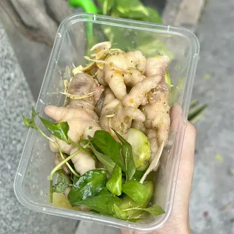 Hình ảnh Chân Gà Rút Xương Sốt muối ớt tiêu xanh L 