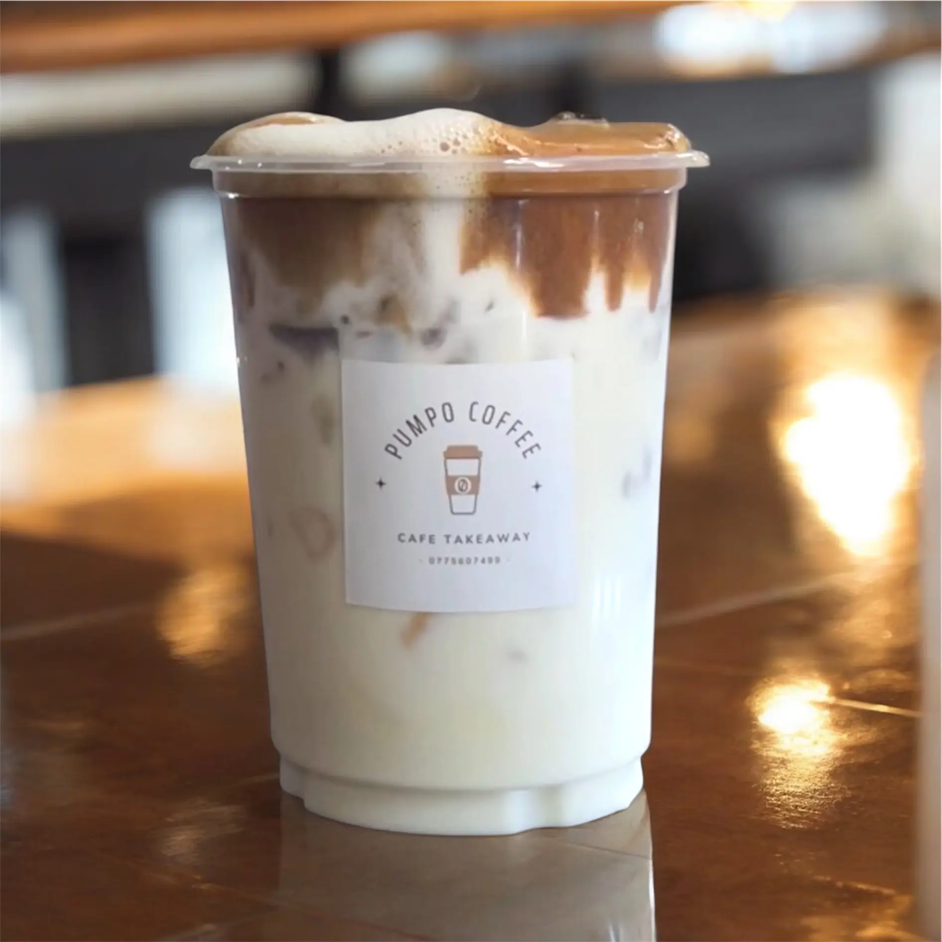 Hình ảnh Cafe sữa tươi ly khổng lồ