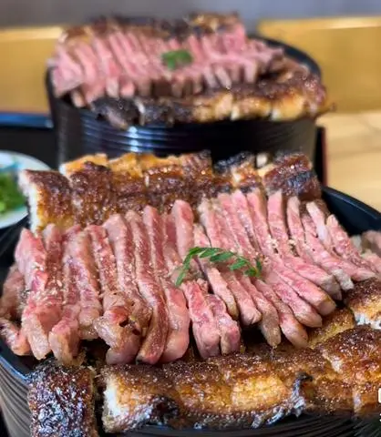 Hình ảnh Unagi & Beef steak don- Cơm lươn & bò fuji