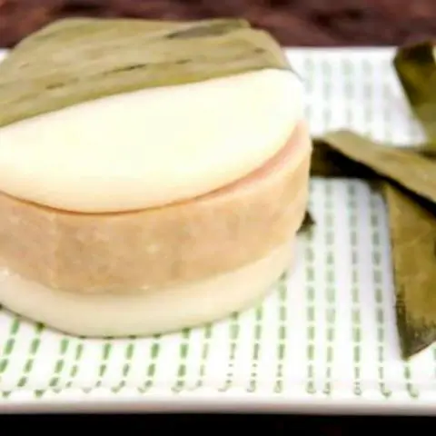 Hình ảnh Bánh dầy kẹp chả