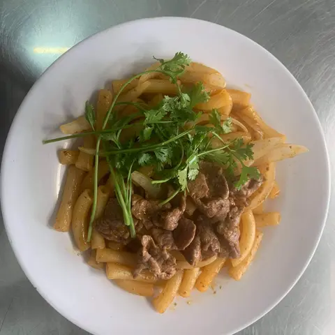 Hình ảnh Nui xào bò(Bò nhiều)