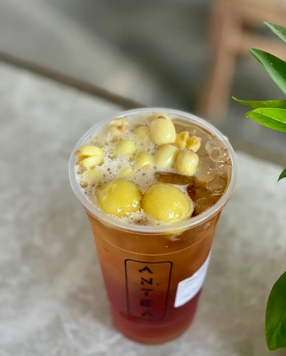 Hình ảnh Hồng trà sen khoai dẻo 