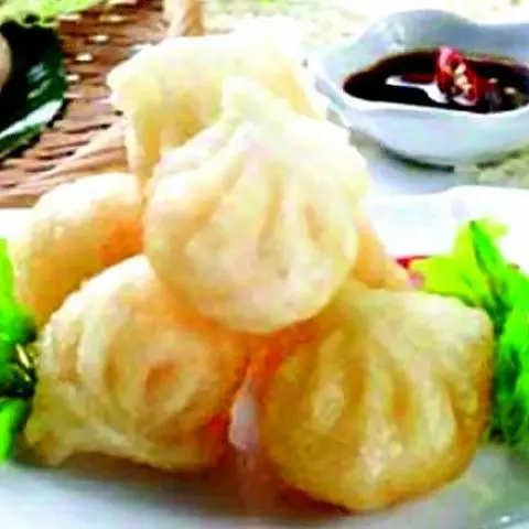 Hình ảnh 3 viên há cảo chiên
