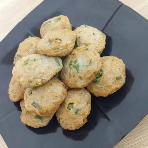 Hình ảnh Chả cá đậu đũa - 3v