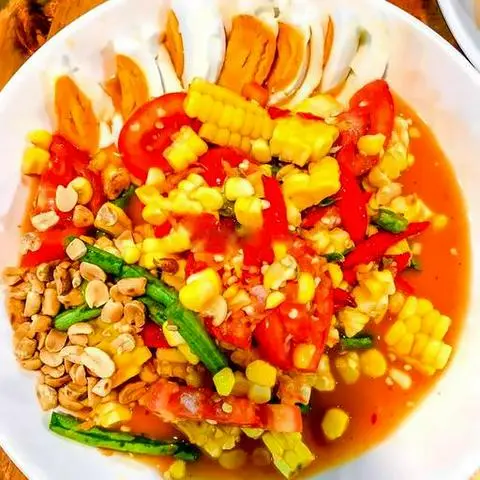 Hình ảnh Gỏi bắp trứng muối
