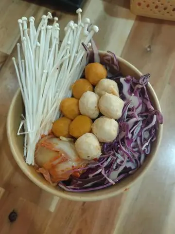 Hình ảnh mì cay Tito