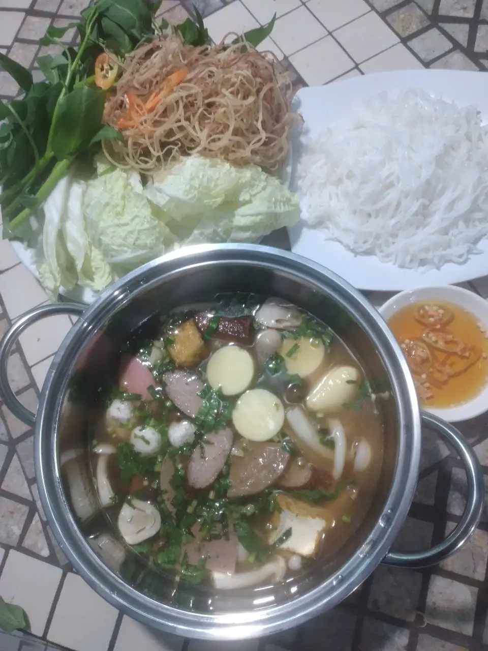 Hình ảnh Lẩu thái chay 