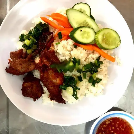 Hình ảnh Cơm sườn chiên muối sả