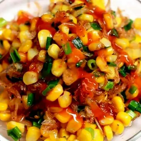 Hình ảnh Bắp xào bơ truyền thống