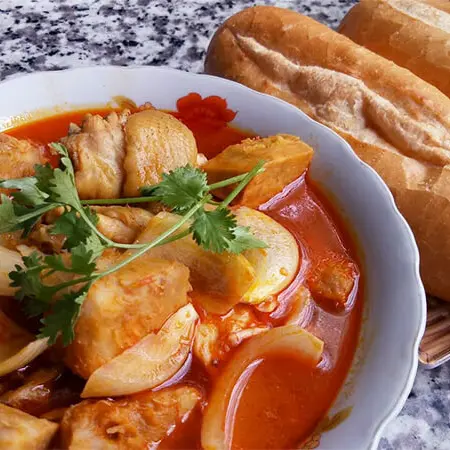Hình ảnh Cà ri Gà bánh mì