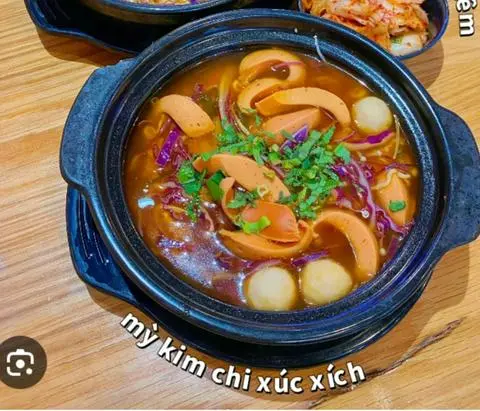 Hình ảnh Mì Lẩu Thái Xúc Xích 