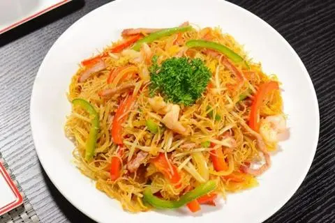 Hình ảnh Bún Gạo Xào Singapore