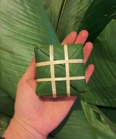 Hình ảnh Bánh Chưng hấp nóng
