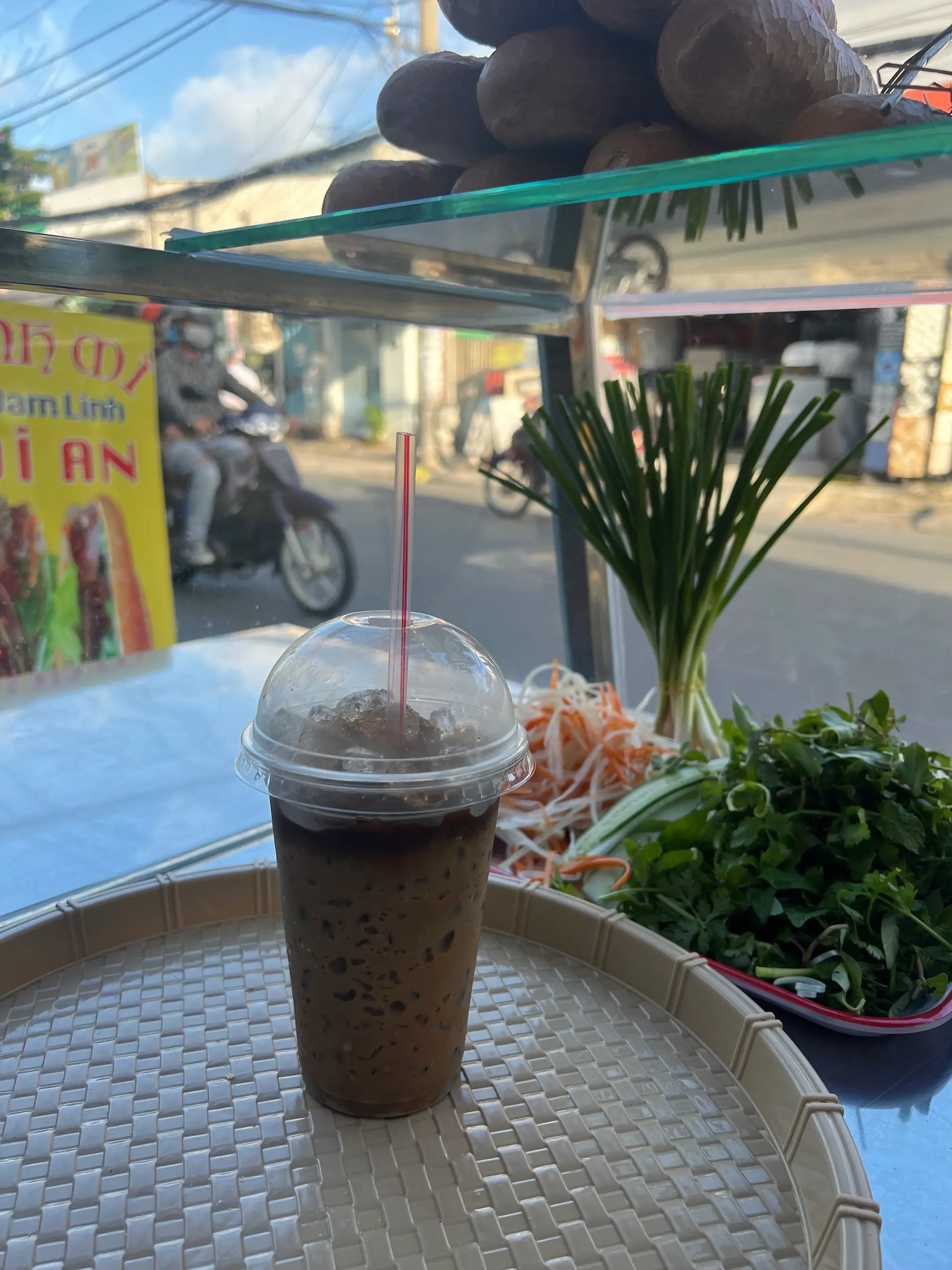 Hình ảnh cape sữa đá