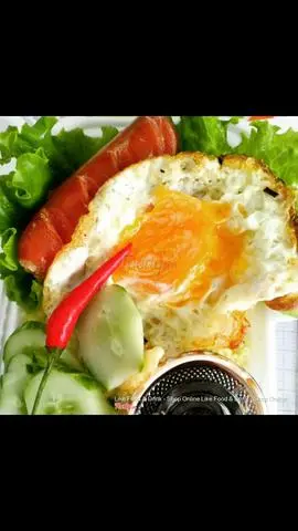 Hình ảnh cơm trứng xúc xích 