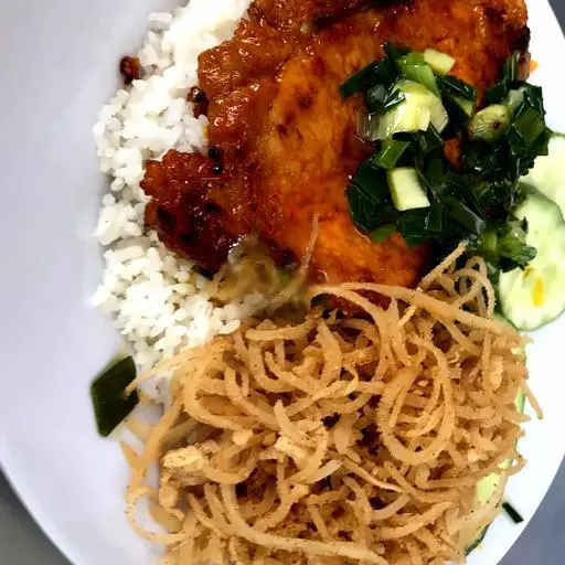 Hình ảnh Cơm tấm sườn bì