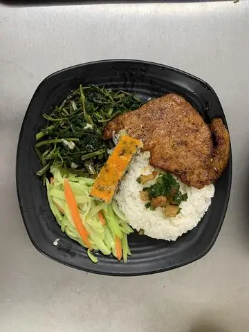 Hình ảnh Cơm Sườn Chả
