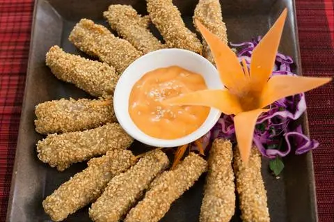 Hình ảnh Sake chiên mè