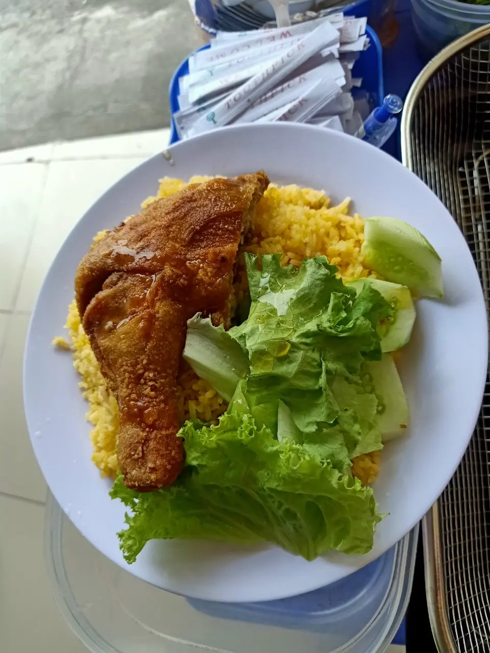 Hình ảnh Cơm gà mắm tỏi