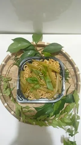 Hình ảnh Mì xào rau tiến vua ( loại nhỏ)