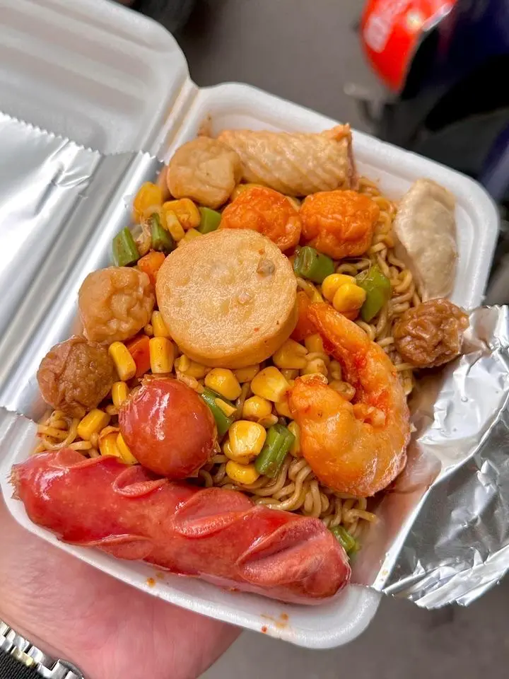 Hình ảnh Mì Trộn Chua Cay FullTopping