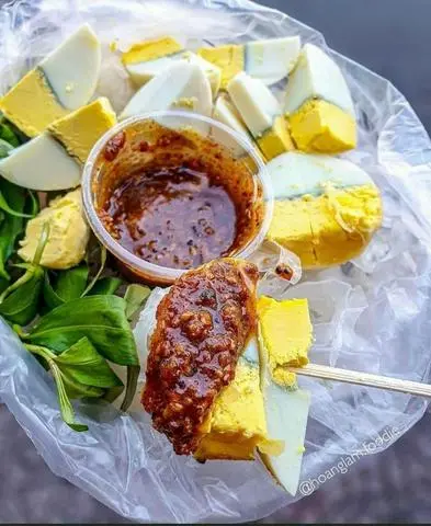 Hình ảnh bánh tráng phơi sương chấm trứng cút,muối tắc sate