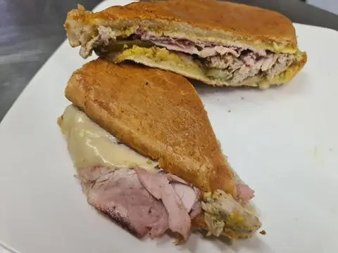 Hình ảnh The Cubano - Bánh mì phong cách cuba