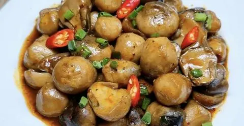 Hình ảnh Đậu hũ kho tiêu 200g (món chay)