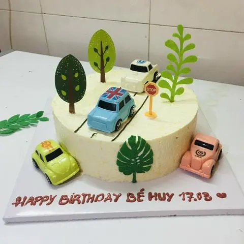 Hình ảnh Bánh Kem Bắp Xe