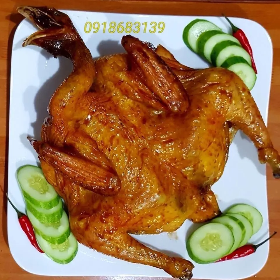 Hình ảnh Combo Gà Nướng Mật Ong +4 cái bánh bao- nguyên con