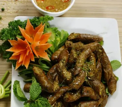 Hình ảnh Dồi Dê Nướng