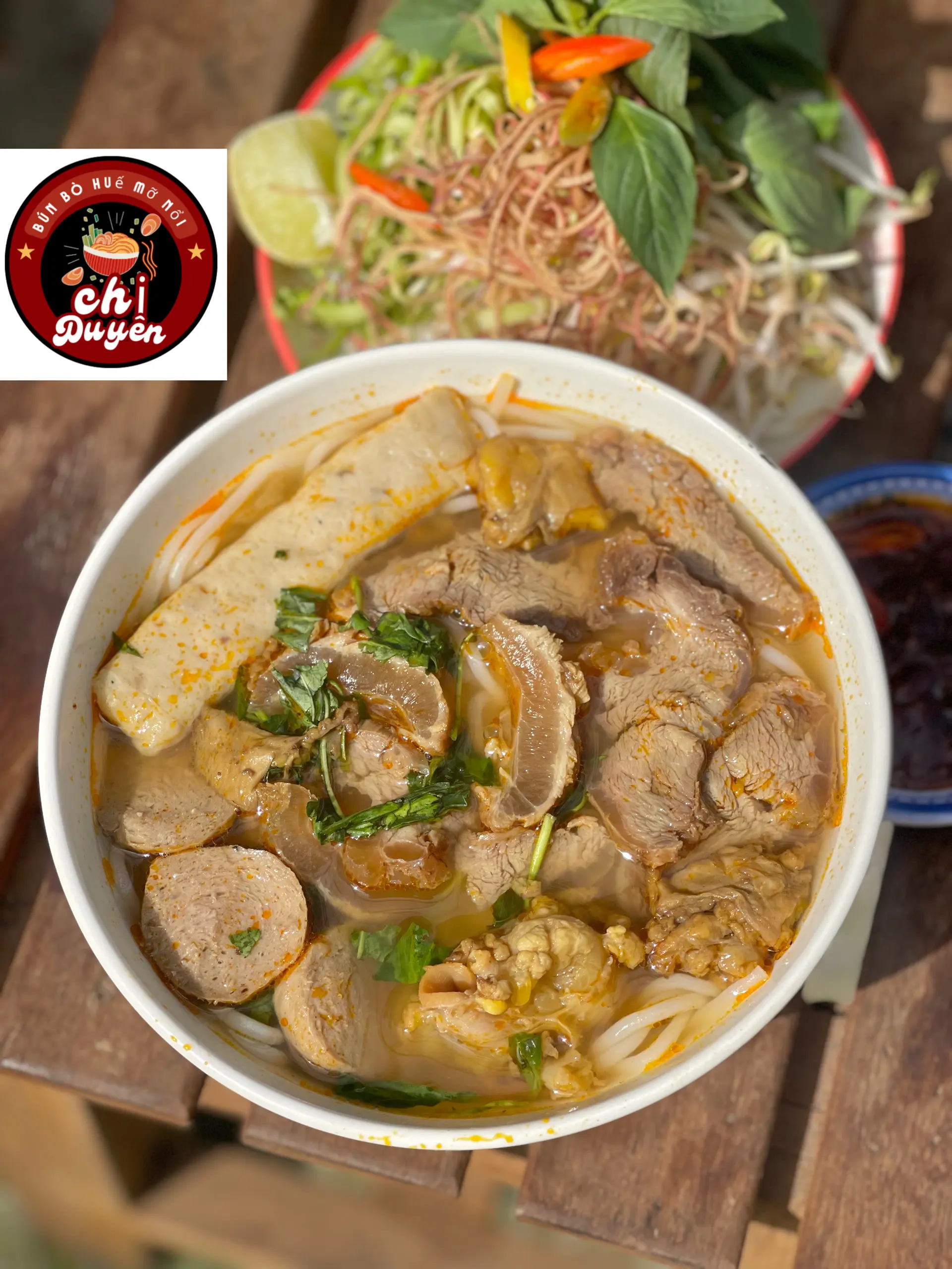Hình ảnh Bún Bò Nạm, Gân, Tái, Mỡ Nổi
