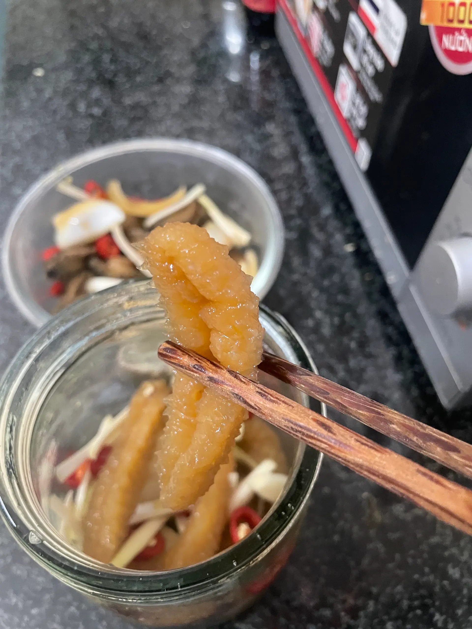Hình ảnh Hải sâm vàng 2 con ngâm tương 