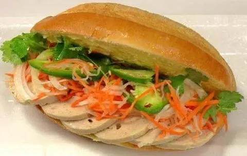 Hình ảnh Bánh mì chả chay
