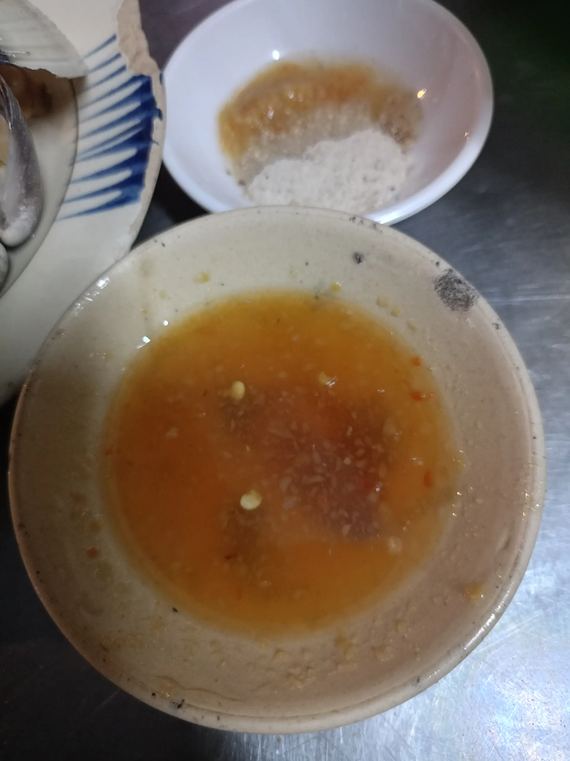 Hình ảnh Trứng gà nướng xào me