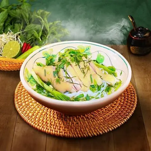Hình ảnh Phở gà lớn