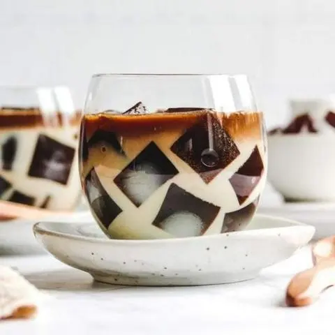 Hình ảnh Cafe sữa tươi mix sương sáo