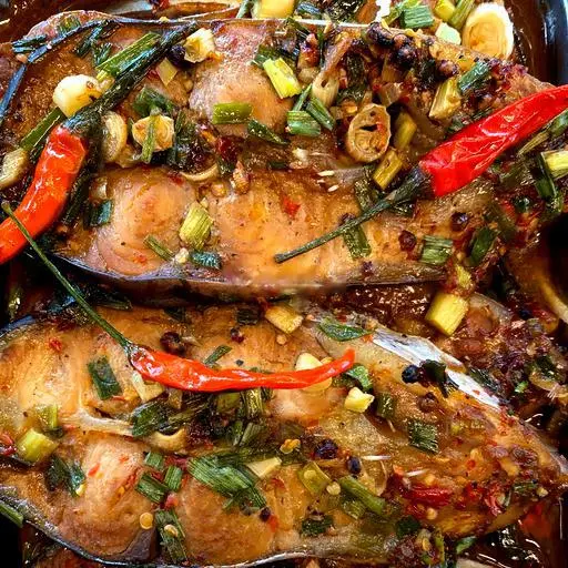 Hình ảnh Cơm cá hú kho