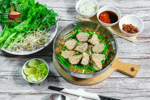 Hình ảnh Hủ tiếu bò viên