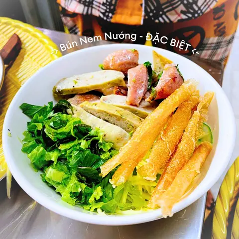 Hình ảnh Bún nem nướng THẬP CẨM