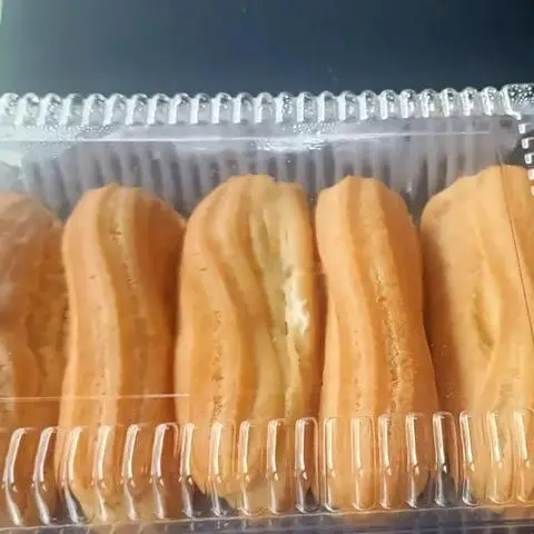 Hình ảnh Bánh Su Kem Hộp 5 Cái 
